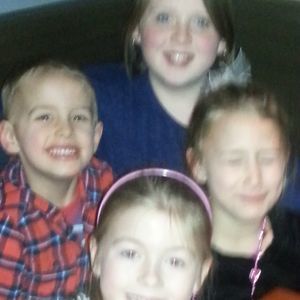 Meet your Posher, Debborah